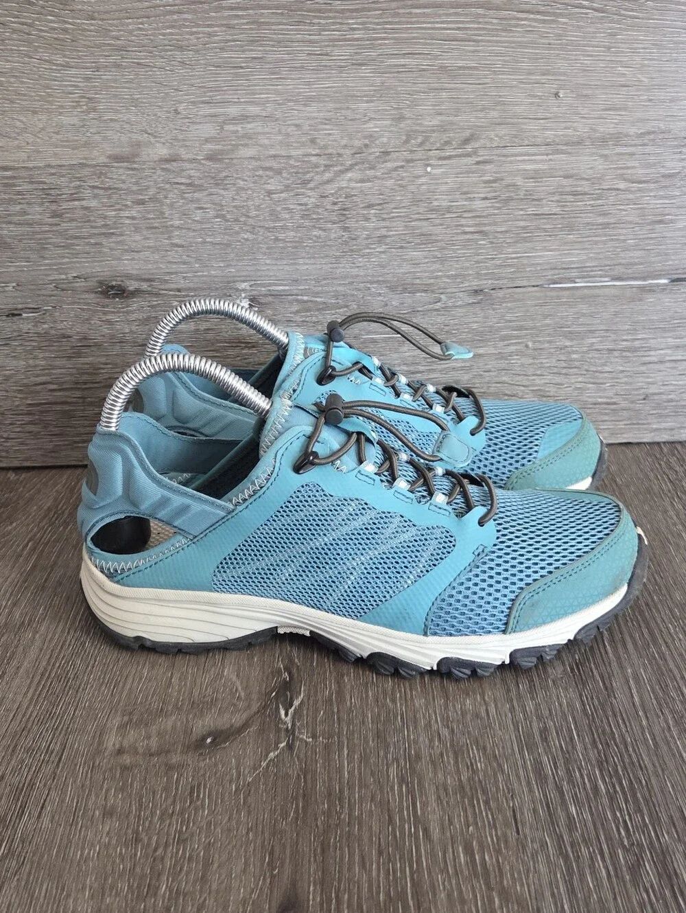 The North Face Litewave Amphibious II Shoes Womens sz 8 Trail Sneakers Hikiing
